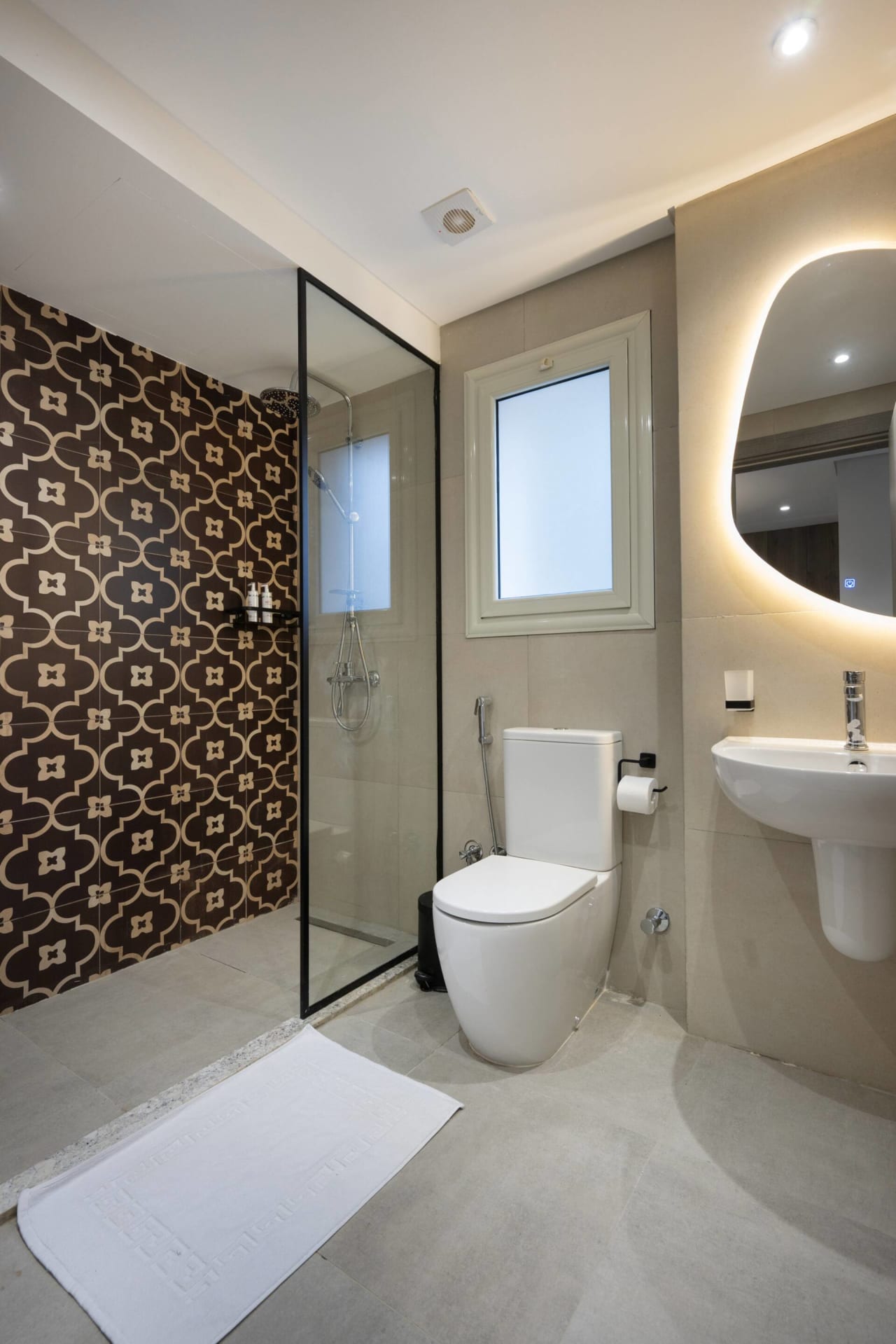 Building 88 | Peaceful Luxury Retreat Studio #75 — Cairo