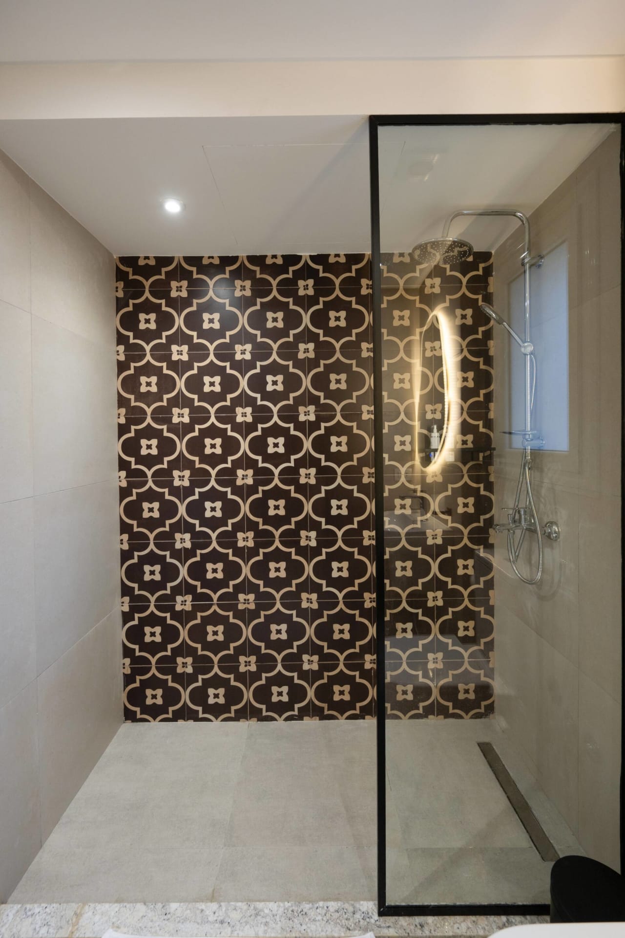 Building 88 | Peaceful Luxury Retreat Studio #75 — Cairo