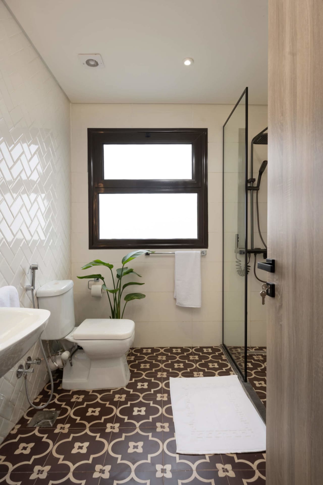 Modern Luxury 1BR | #37 by Spacey Cairo — Cairo