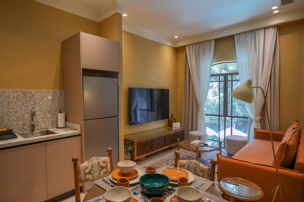 Homey 1BR Apartment in Maadi with Pool View — Cairo