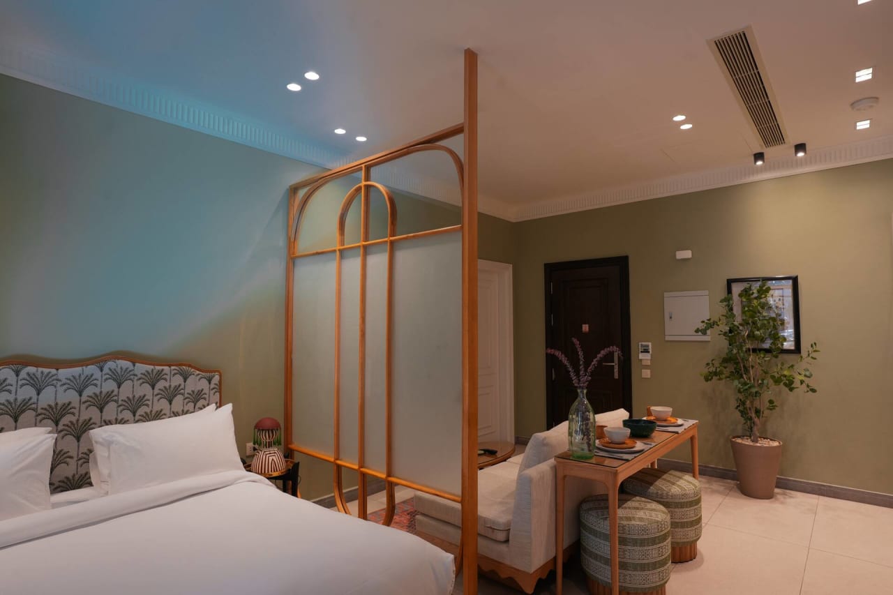 Studio Apartment in Maadi with Pool View — Cairo
