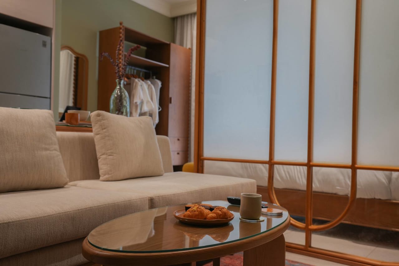 Studio Apartment in Maadi with Pool View — Cairo