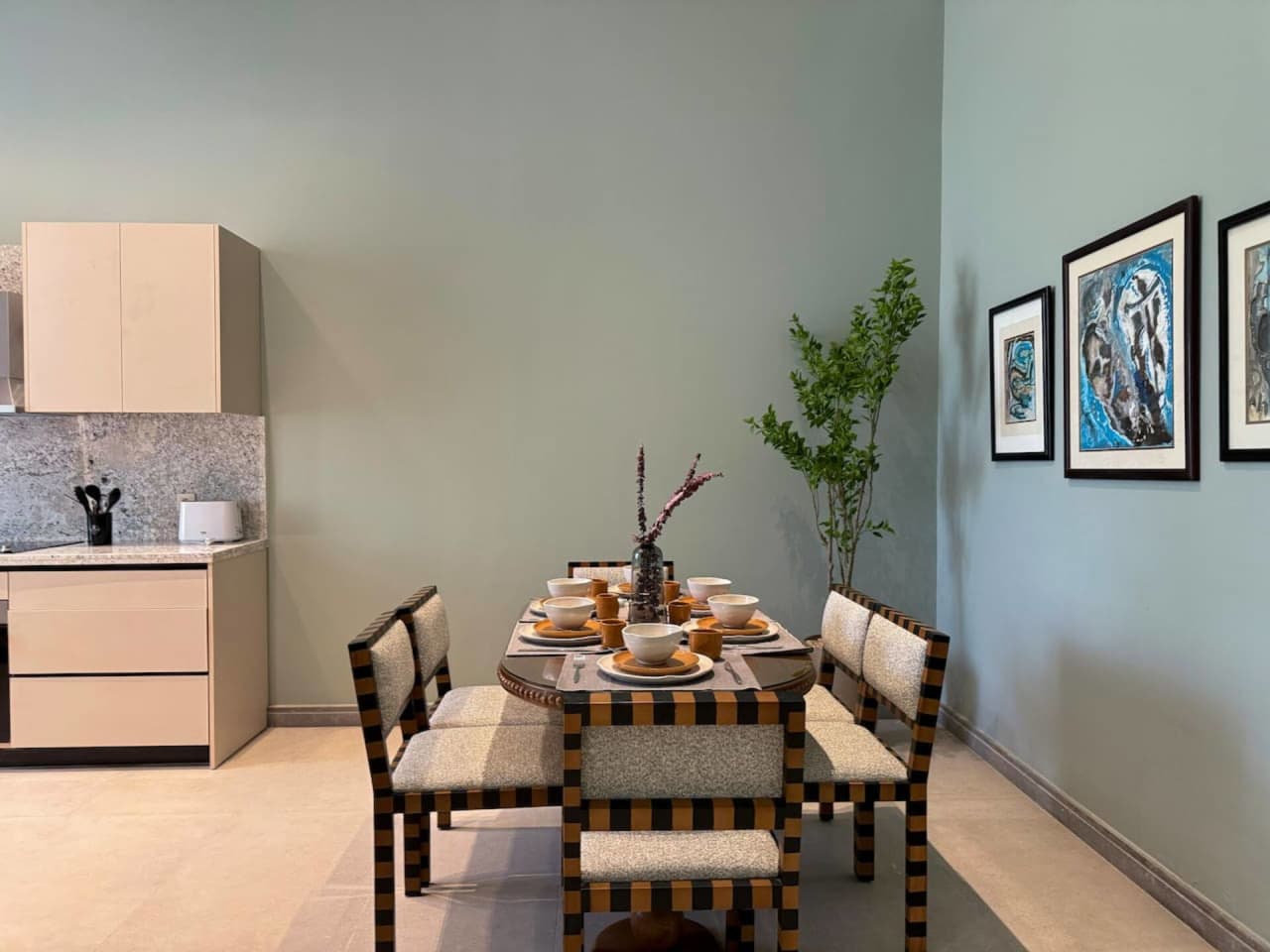 Homey 2BR Apartment in Maadi Pool & Garden View — Cairo