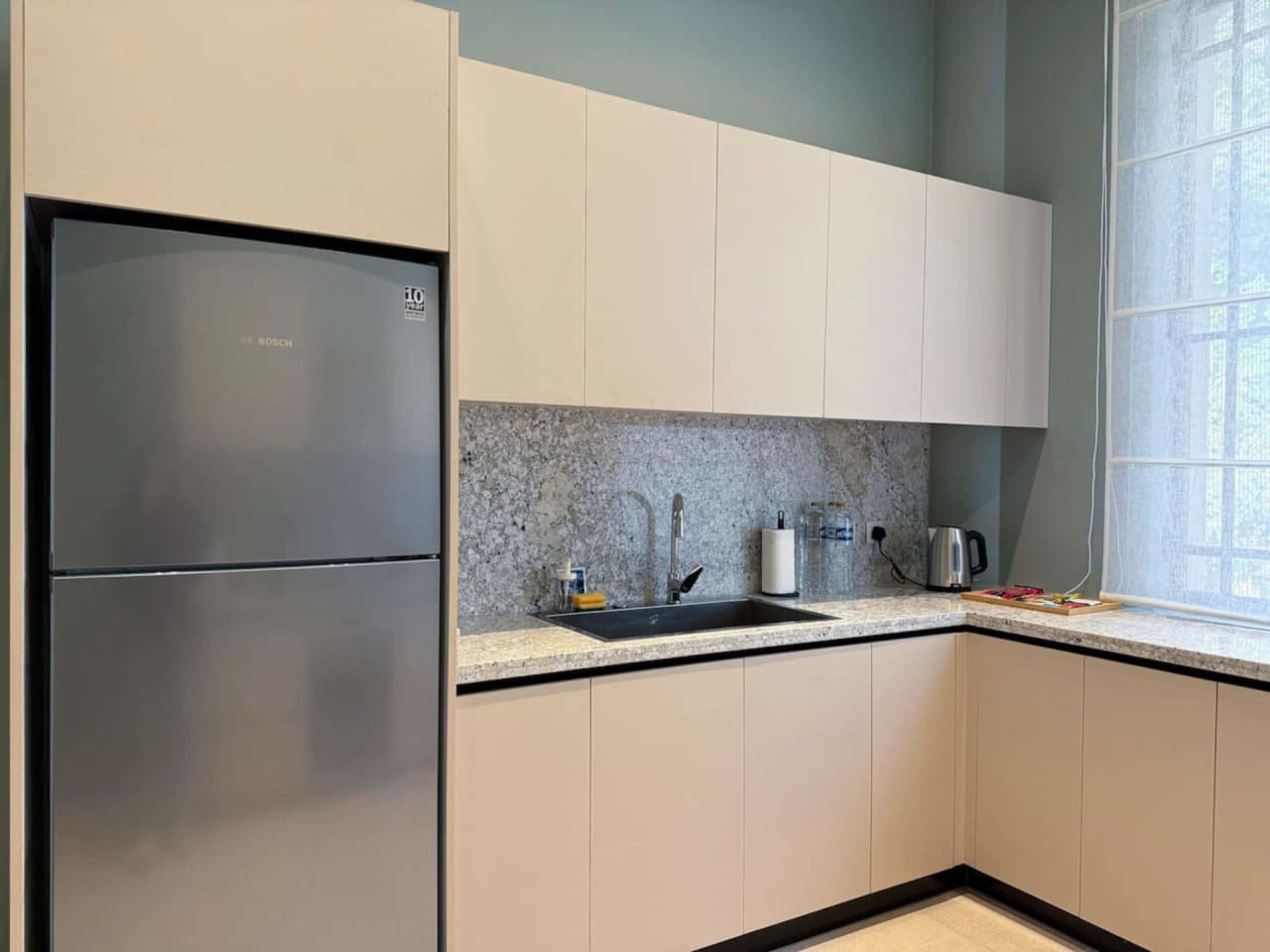 Homey 2BR Apartment in Maadi Pool & Garden View — Cairo