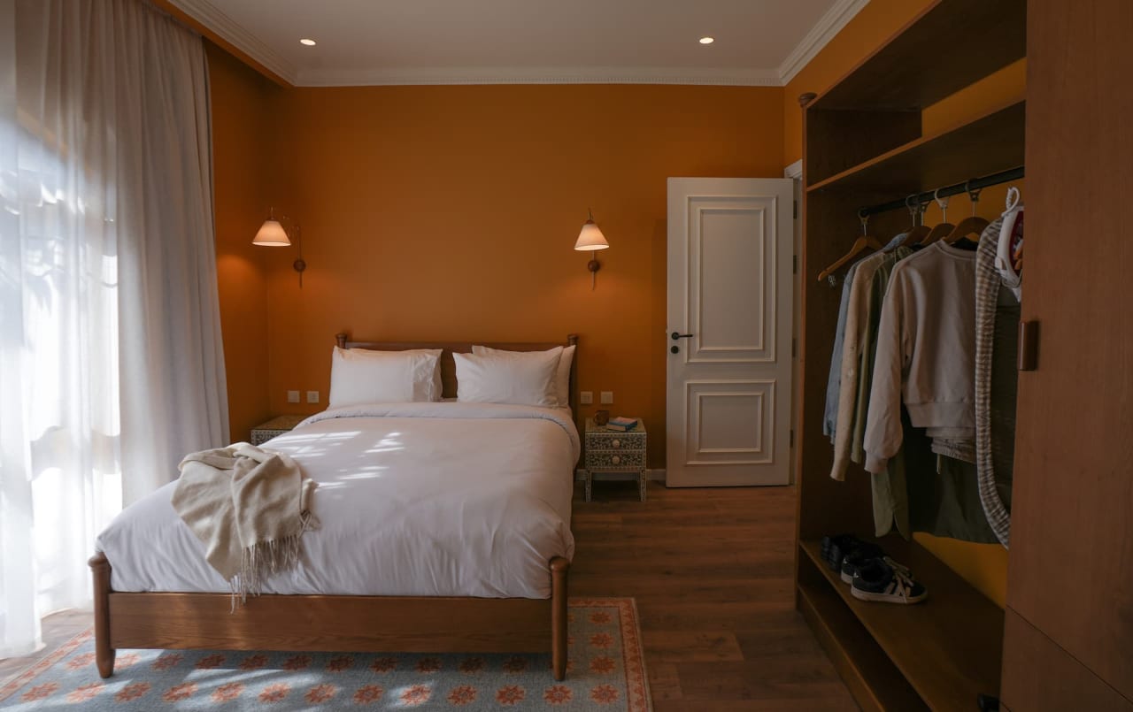 Homey 3BR Apartment in Maadi Terrace & Pool Access — Cairo