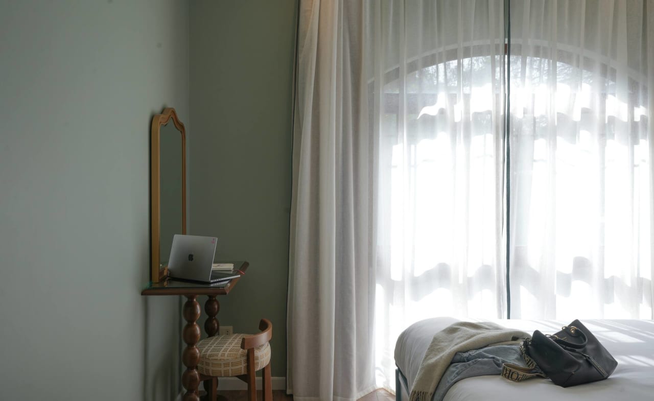 Homey 3BR Apartment in Maadi Terrace & Pool Access — Cairo