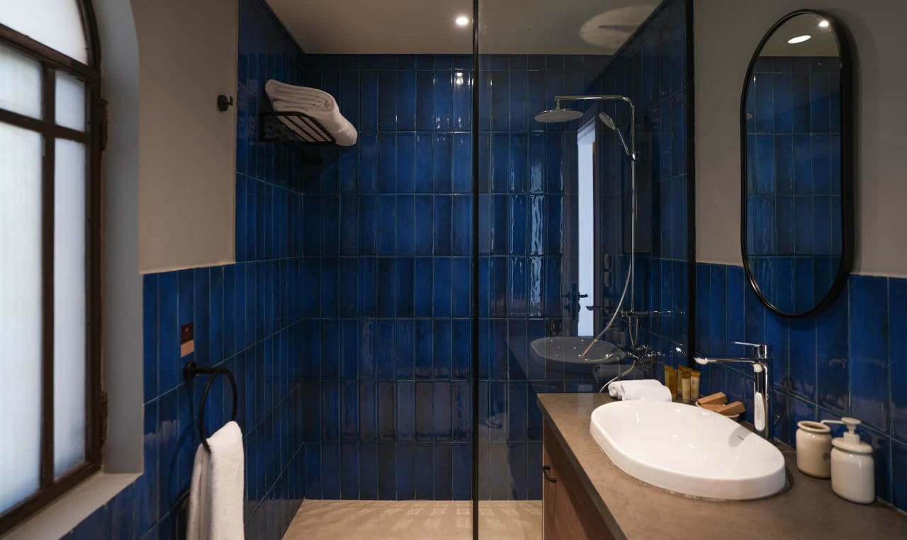 Homey 3BR Apartment in Maadi Terrace & Pool Access — Cairo