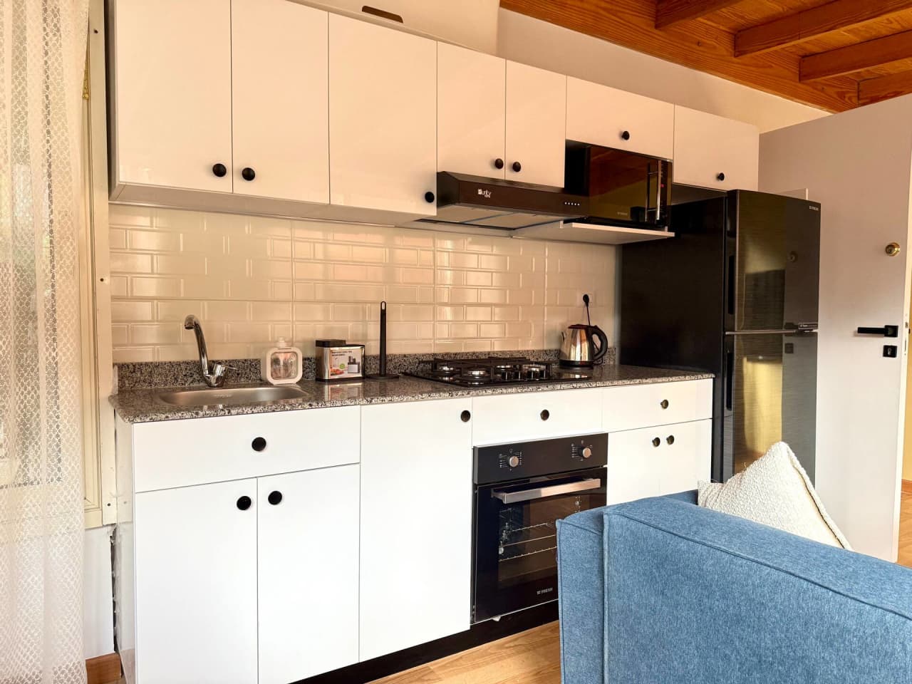 1BR Apartment in Maadi with Gym & Terrace Access — Cairo