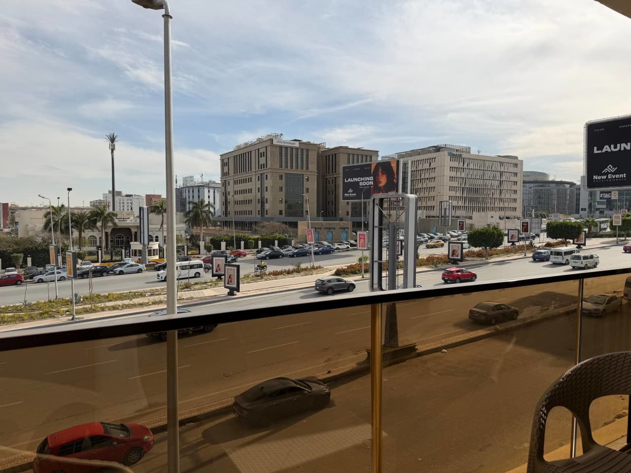 Modern 2BR in New Cairo with Balcony & gym access — First New Cairo Qism