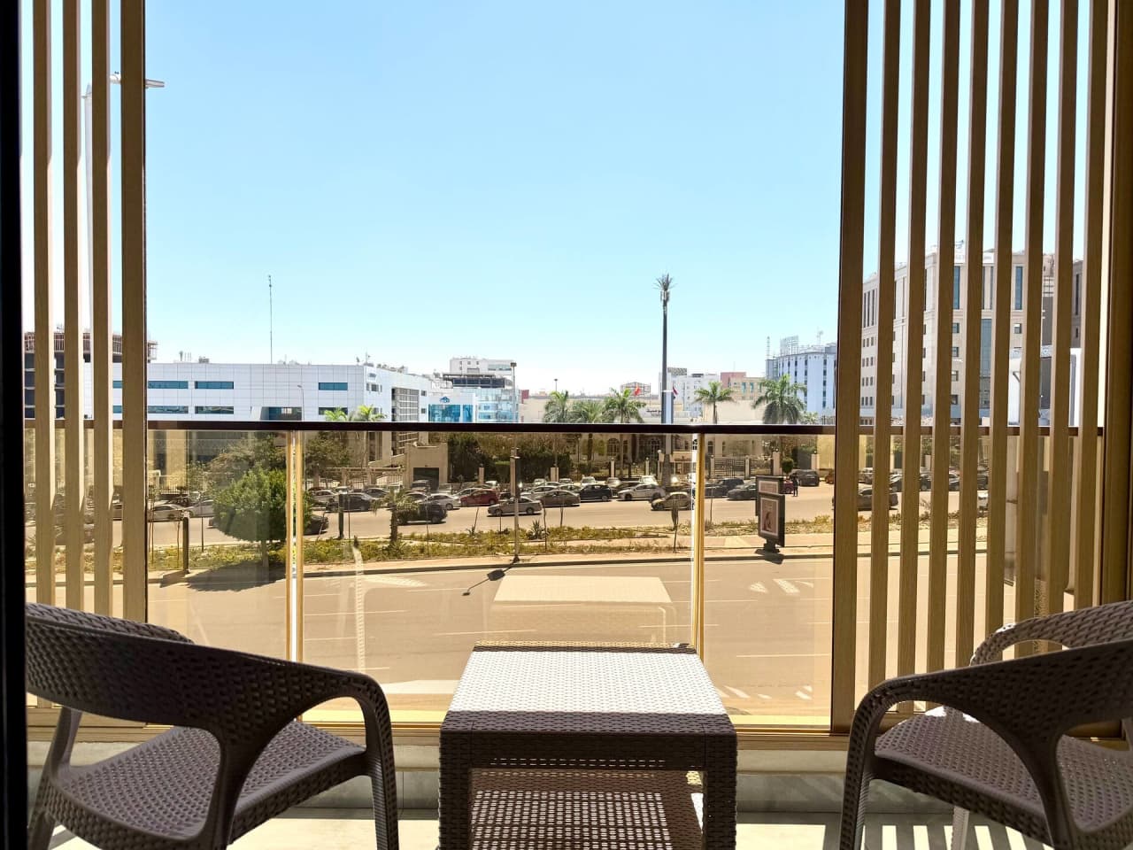 Modern 2BR in New Cairo with Balcony & gym access — First New Cairo Qism