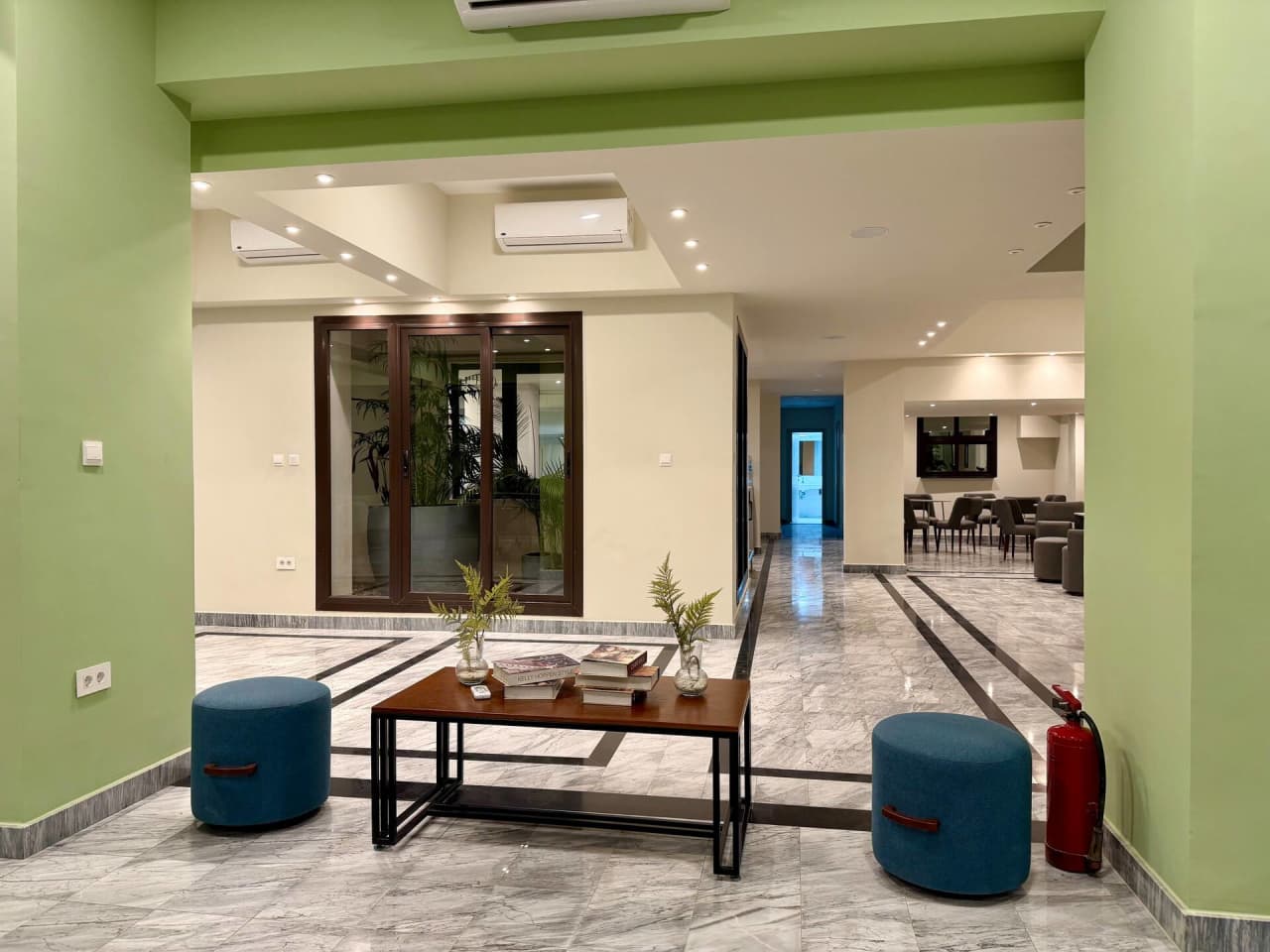 Modern 2BR in New Cairo with Balcony & gym access — First New Cairo Qism