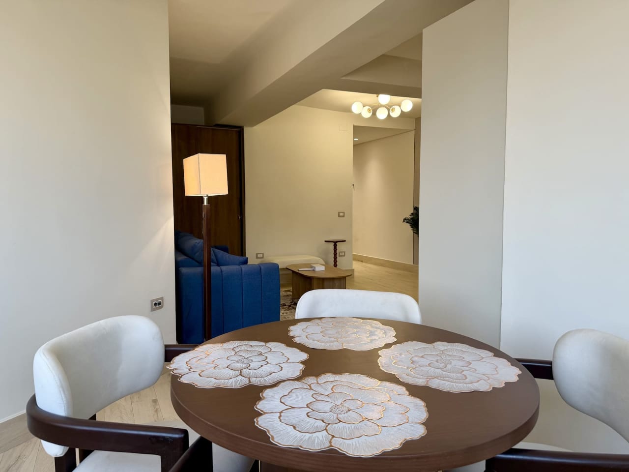 Bright 1BR apartment in Zamalek — Abo El Fada