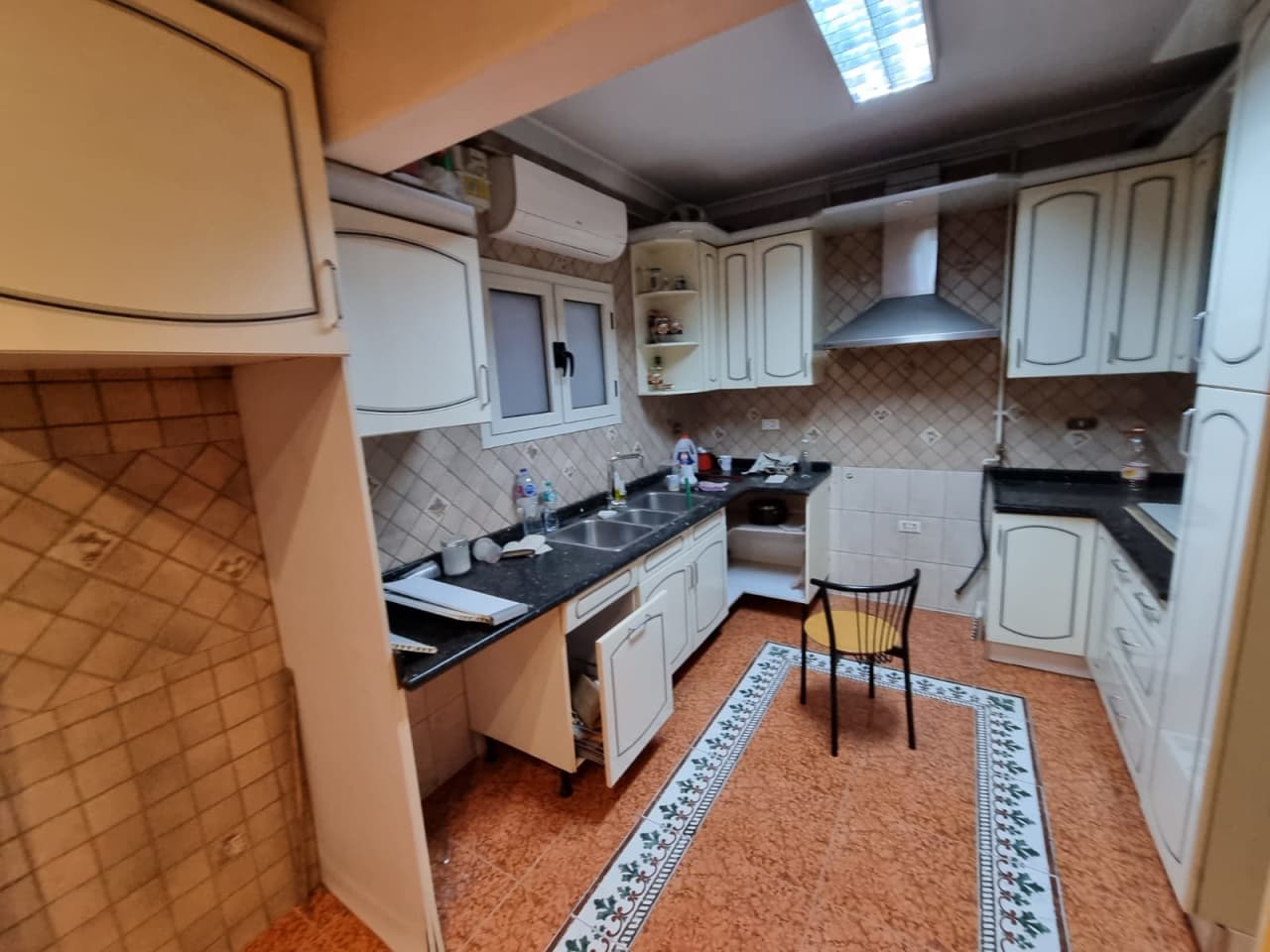 6 bedroom Office for rent , Maadi - Image 8