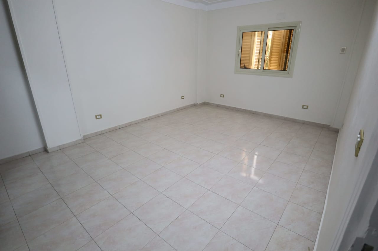 4 bedroom Apartment for rent , Maadi - Image 9