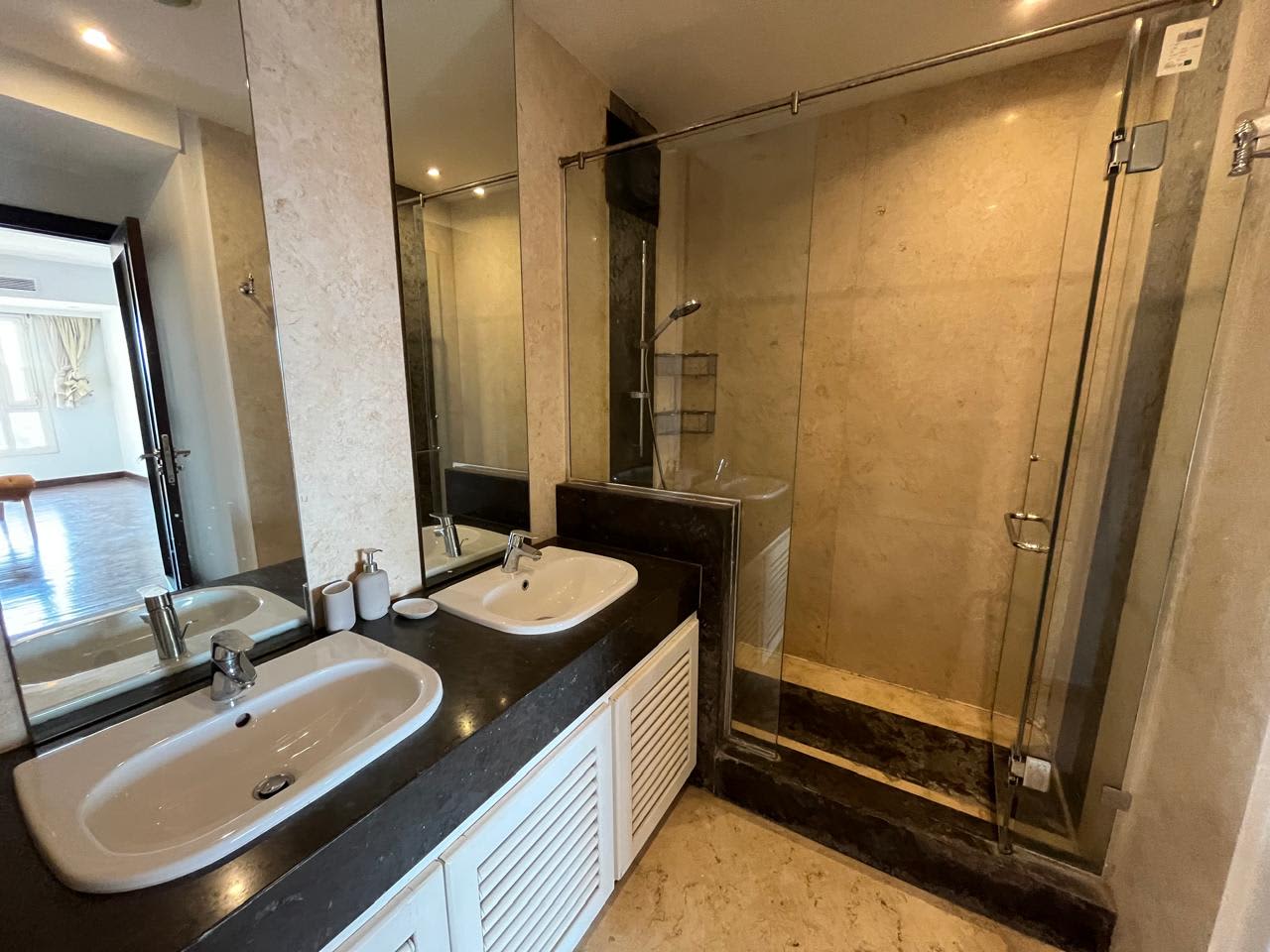 3 bedroom Apartment for rent in Zamalek , Cairo - Image 2