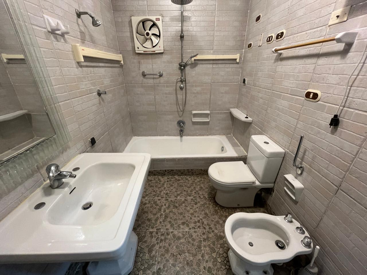 2 bedroom Apartment for rent in Zamalek , Cairo - Image 8