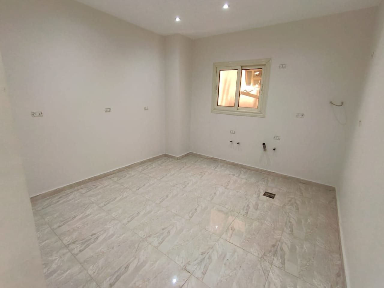 24 bedroom Building for rent , Maadi - Image 8