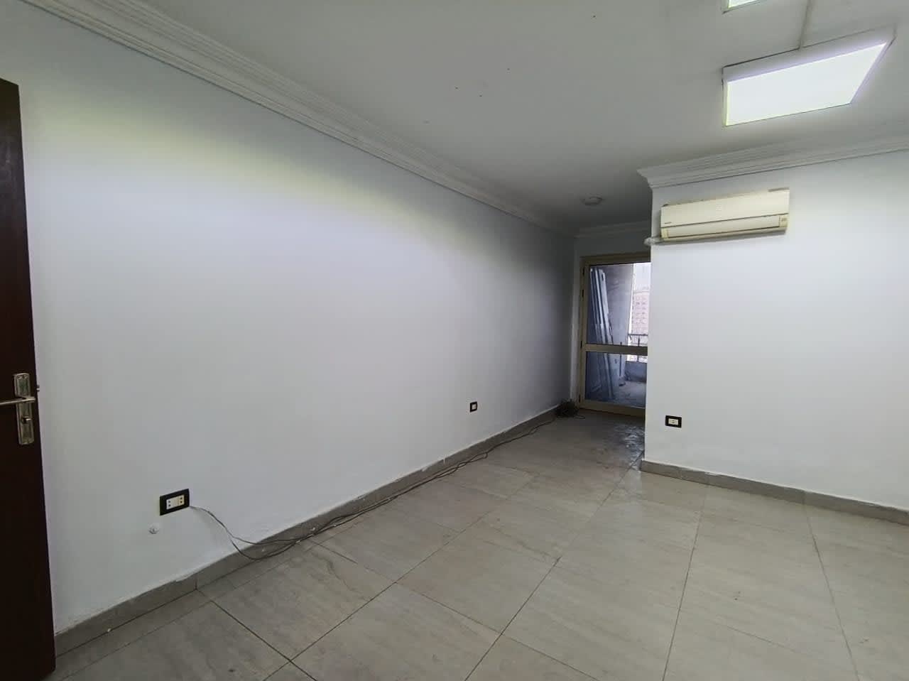 3 bedroom Office for rent in Zahraa El Maadi , Maadi - Image 7