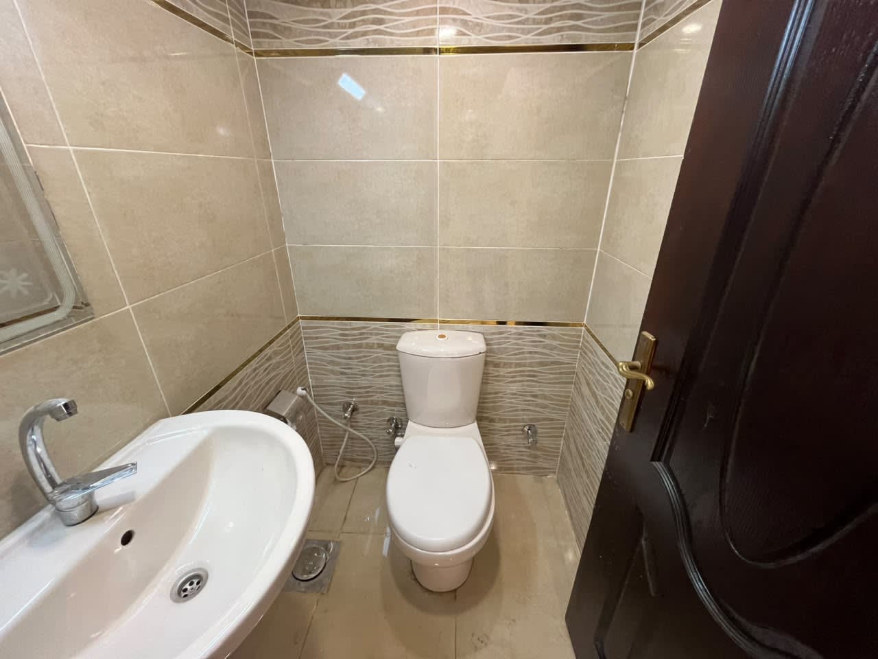 4 bedroom Apartment for sale , Cairo - Image 8