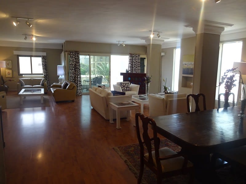 4 bedroom Apartment for rent