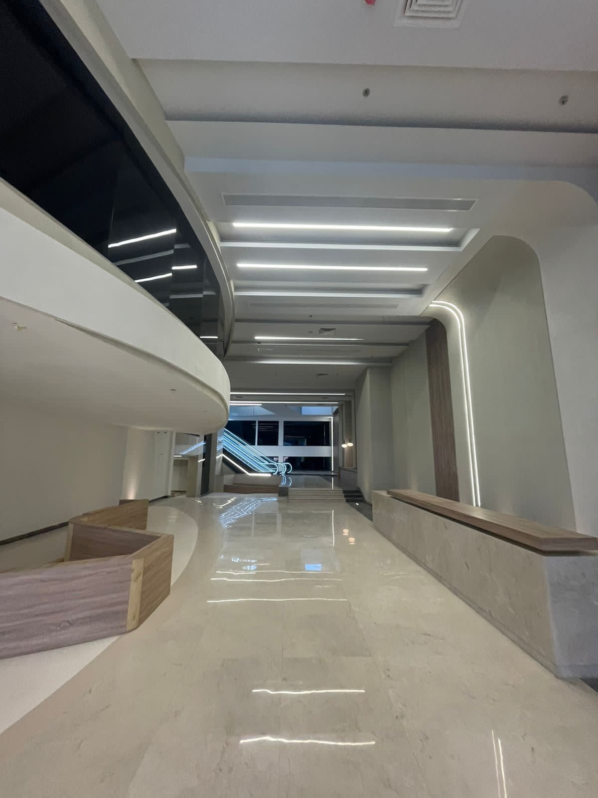 Office for rent in North 90th Street