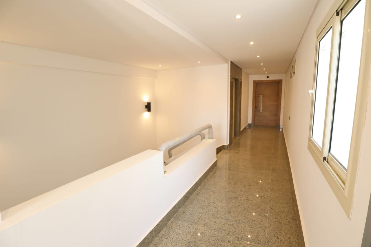 Office for rent in Zahraa El Maadi , Maadi - Image 2