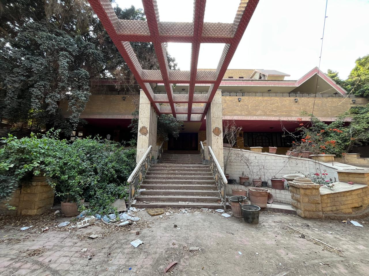 20 bedroom Villa for rent , Cairo - Image 3