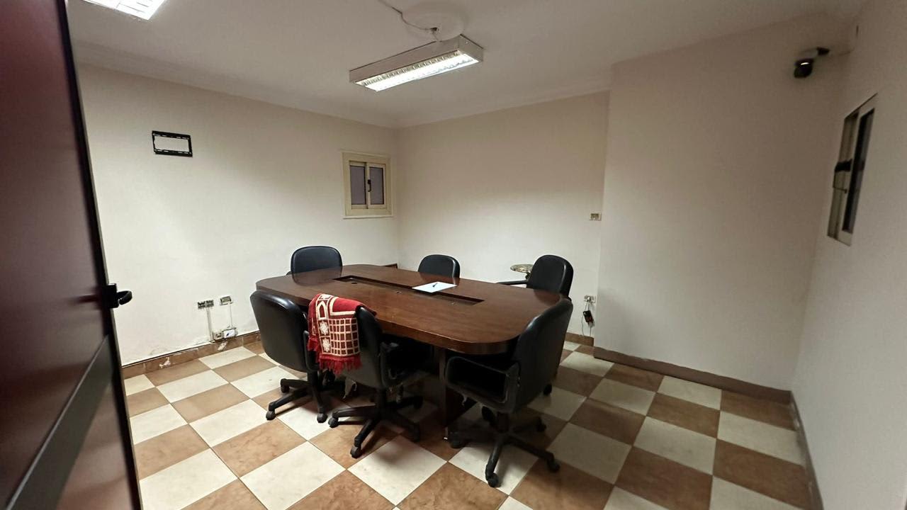 2 bedroom Office for rent in New Maadi