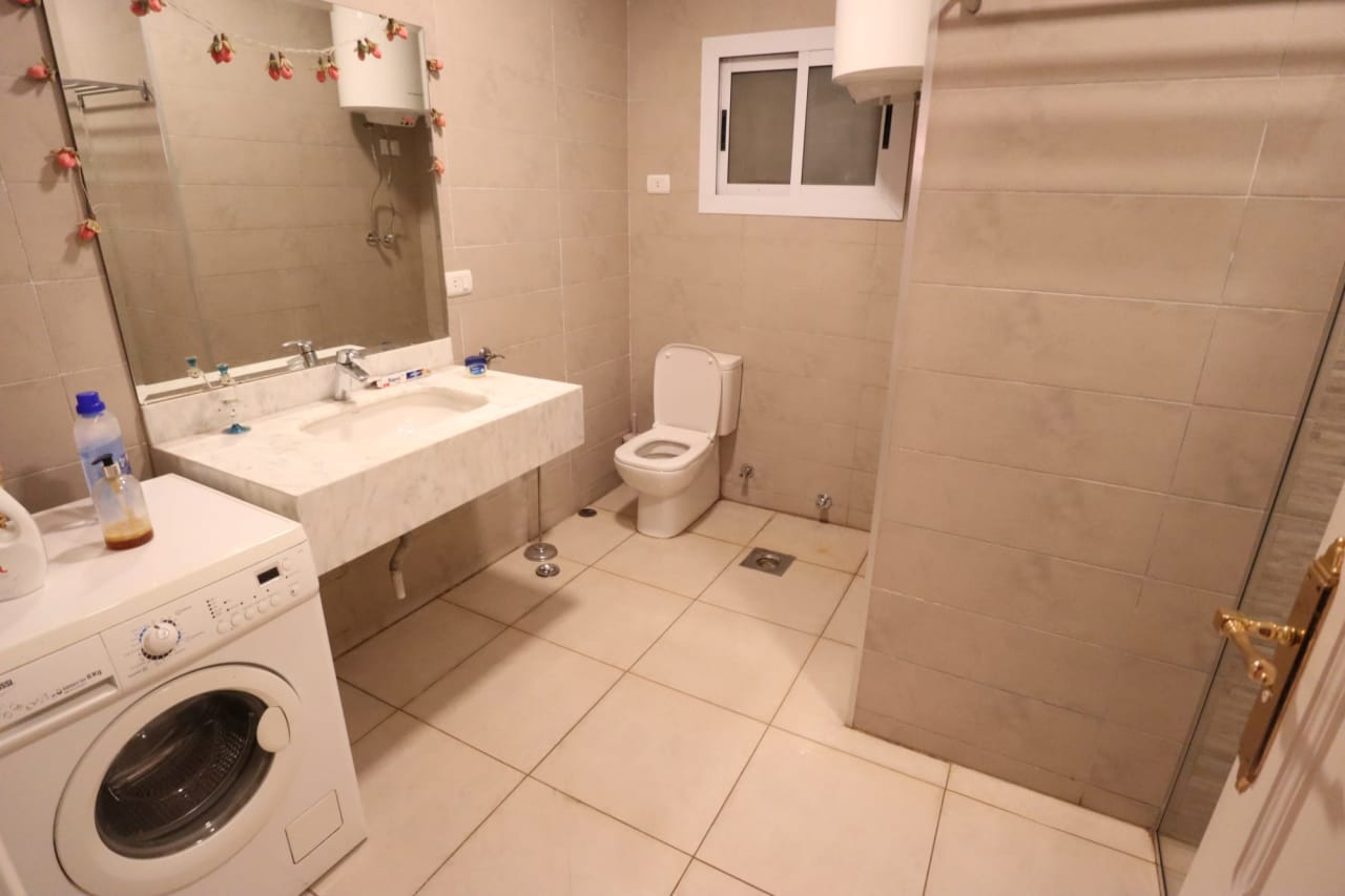 3 bedroom Apartment for rent in Zamalek , Cairo - Image 5