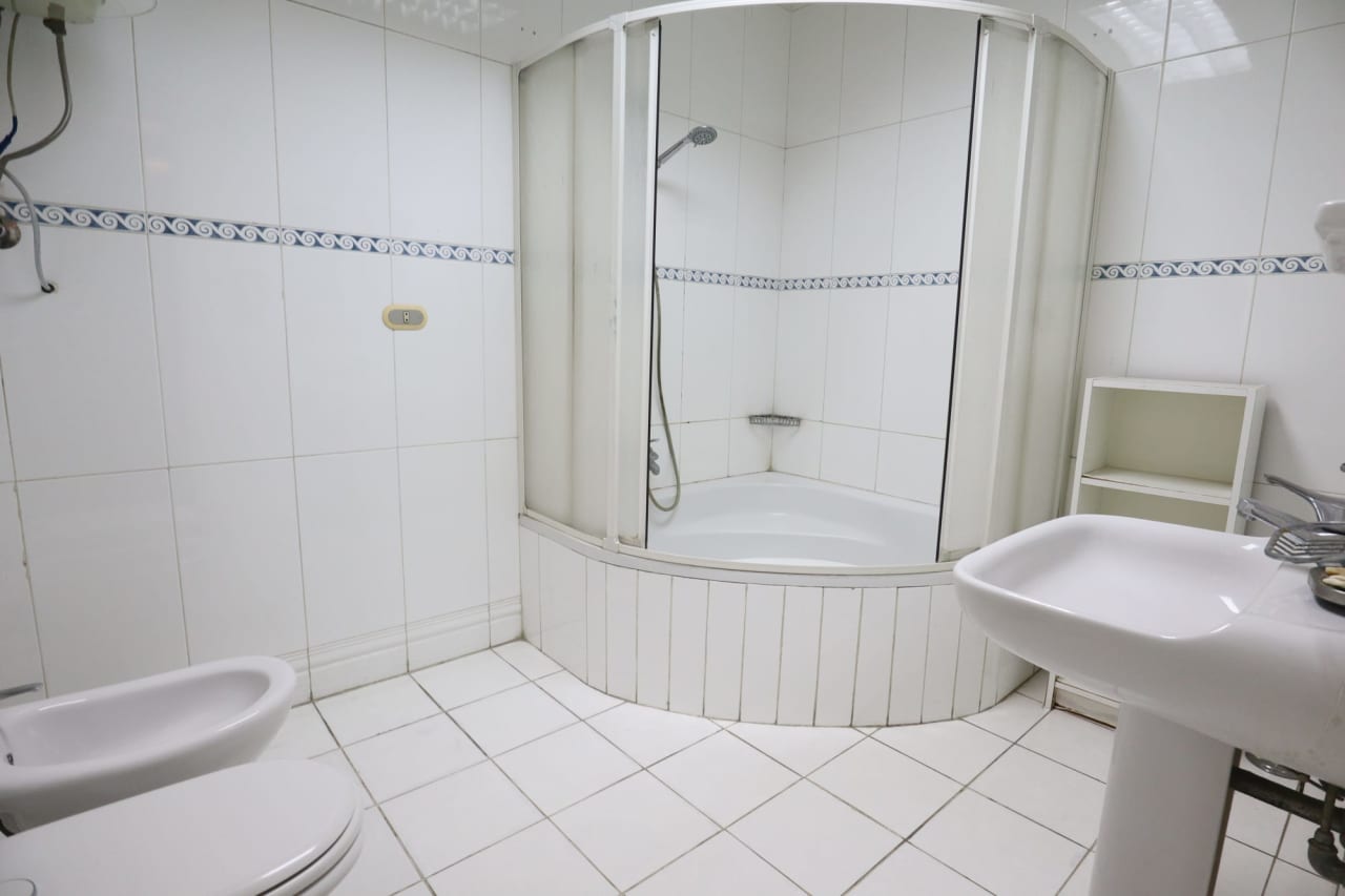 3 bedroom Apartment for rent , Cairo - Image 5