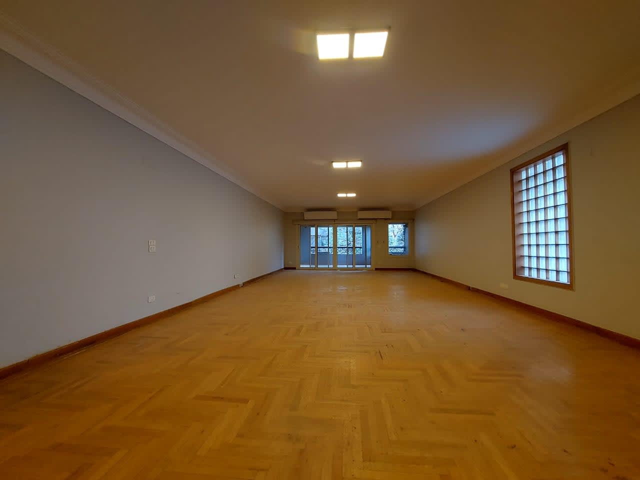 5 bedroom Apartment for rent in Zamalek , Cairo - Image 2