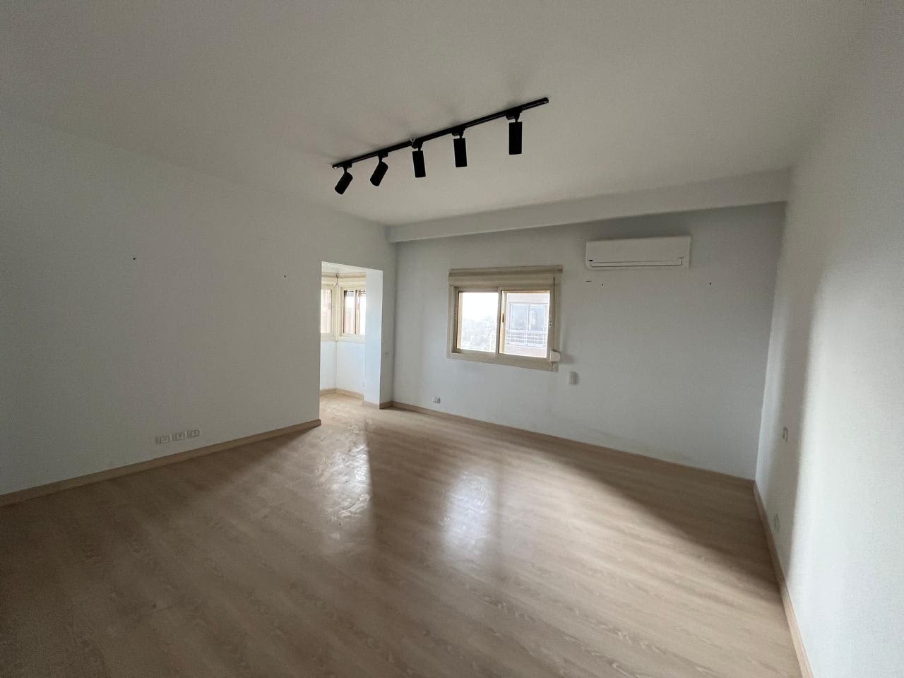 4 bedroom Penthouse for rent in Zamalek , Cairo - Image 7