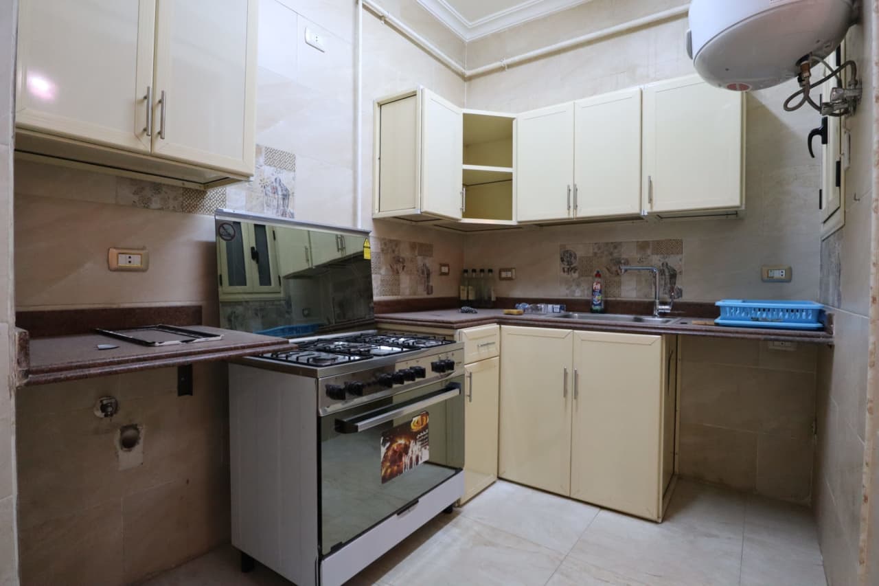 2 bedroom Apartment for rent in Zamalek , Cairo - Image 2