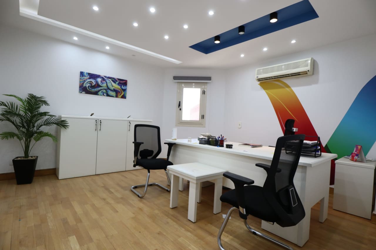 4 bedroom Office for rent in Sarayat , Maadi - Image 5