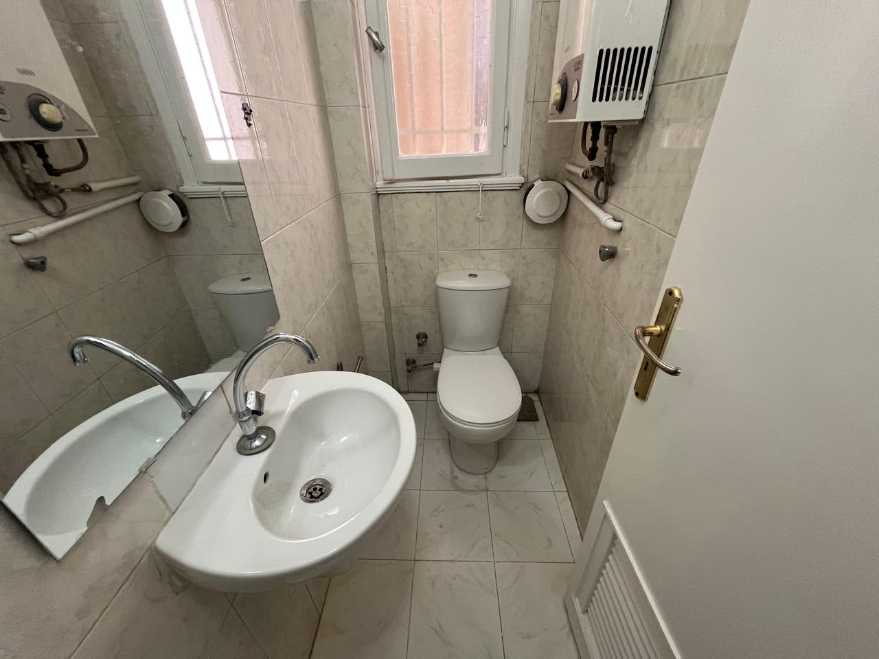 2 bedroom Apartment for rent in Zamalek , Cairo - Image 9