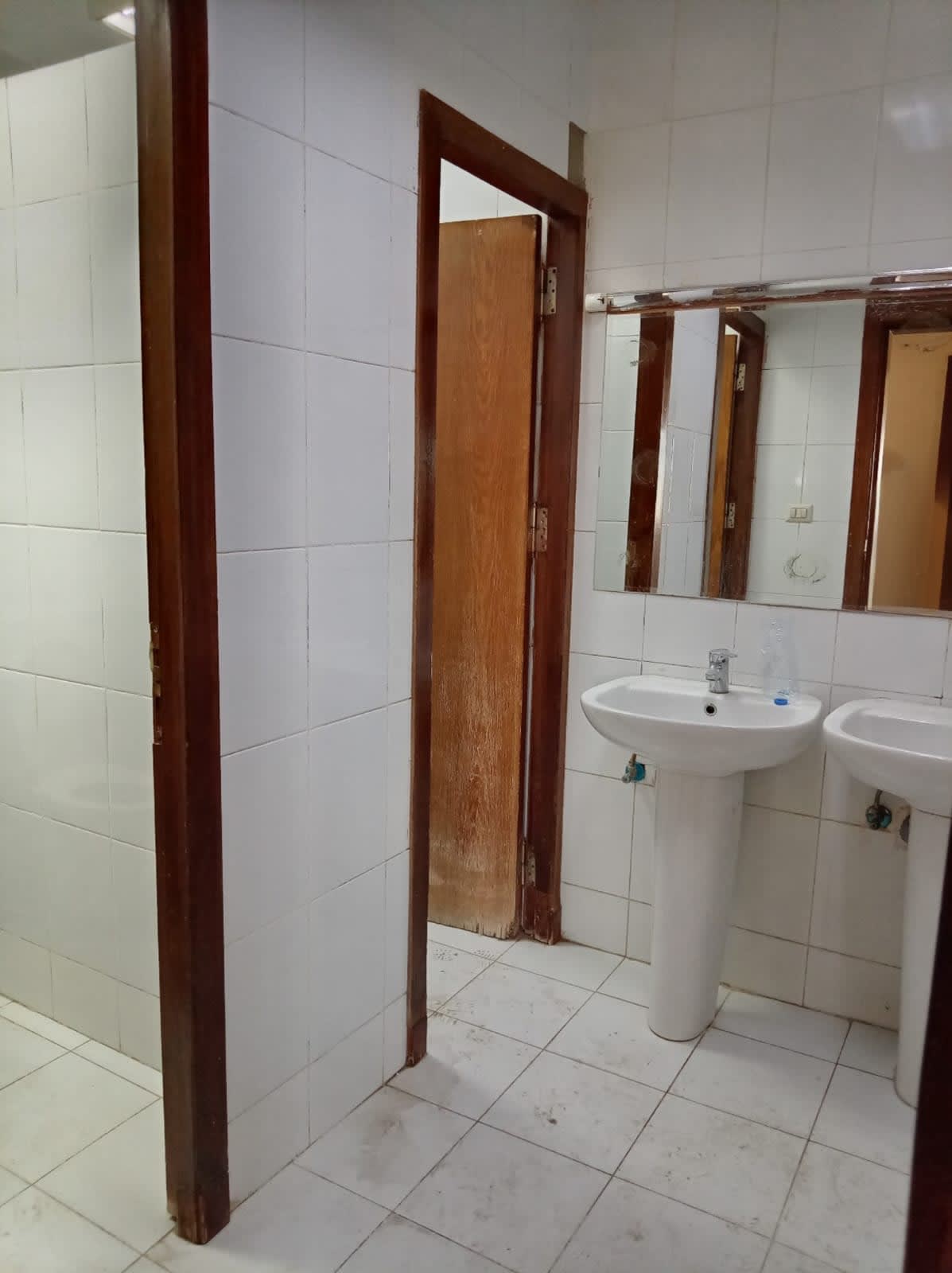 11 bedroom Office for rent in Sarayat , Maadi - Image 3
