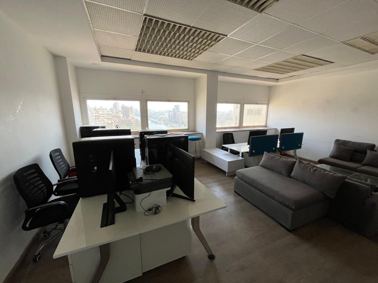 2 bedroom Office for rent in Zamalek