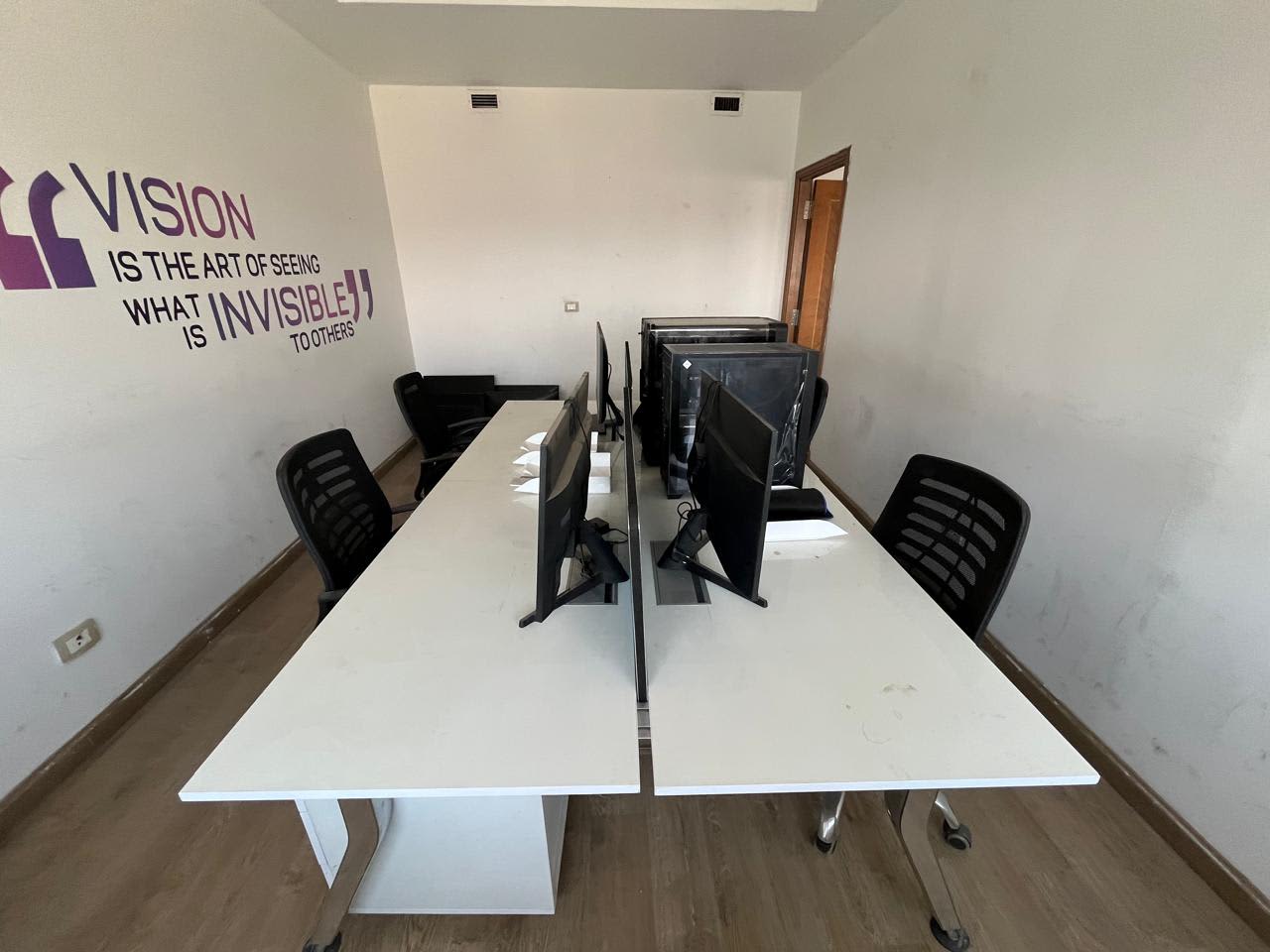 2 bedroom Office for rent in Zamalek , Cairo - Image 4