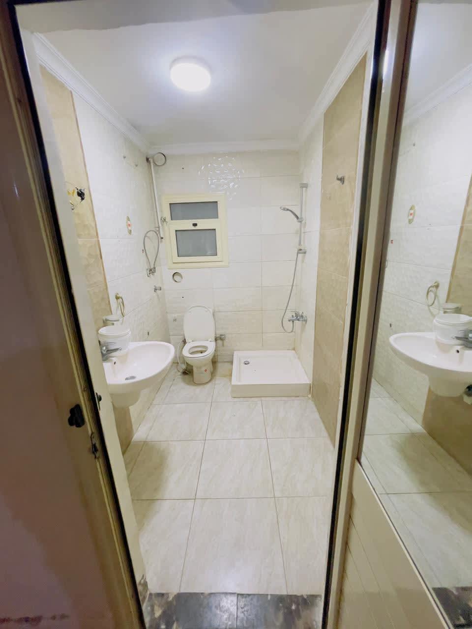 2 bedroom Apartment for sale in Ring Road , Cairo - Image 4