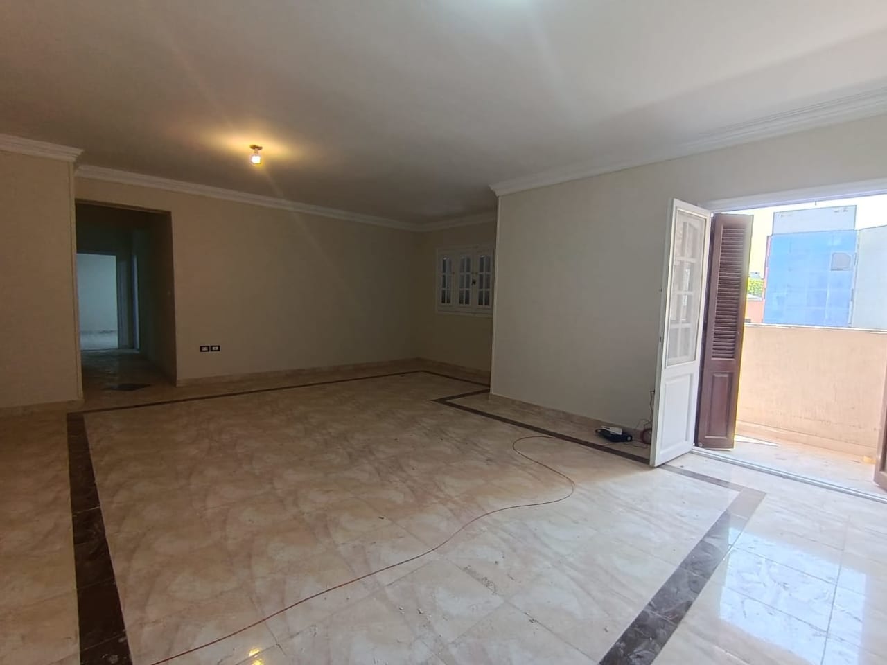 3 bedroom Office for rent in Ring Road , Cairo - Image 2