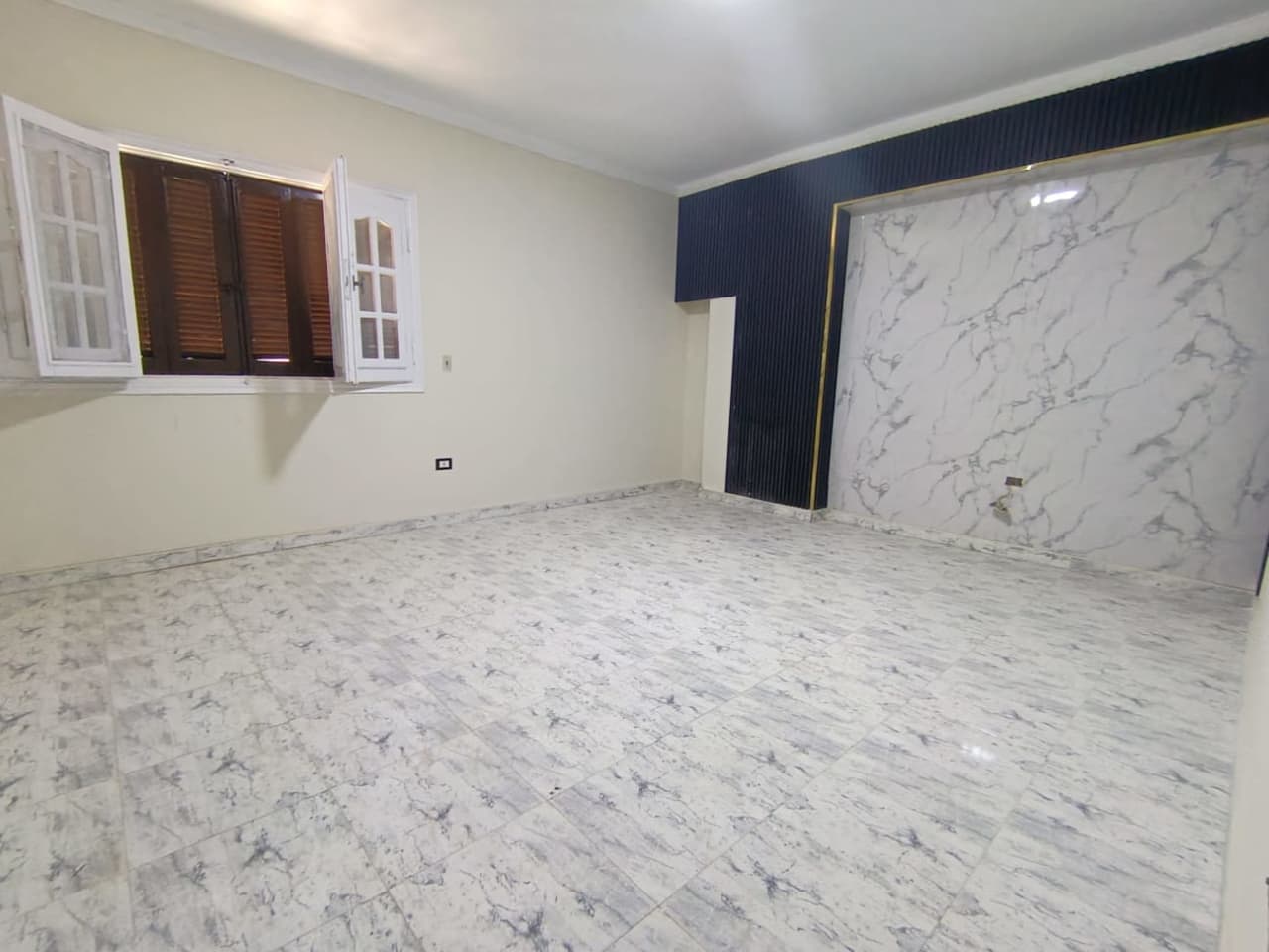 3 bedroom Office for rent in Ring Road , Cairo - Image 8