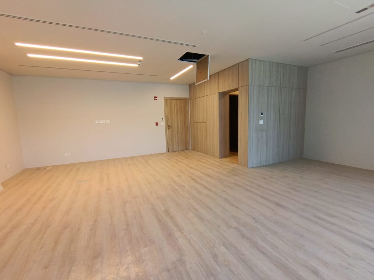 Office for rent in New Cairo , Cairo - Image 4