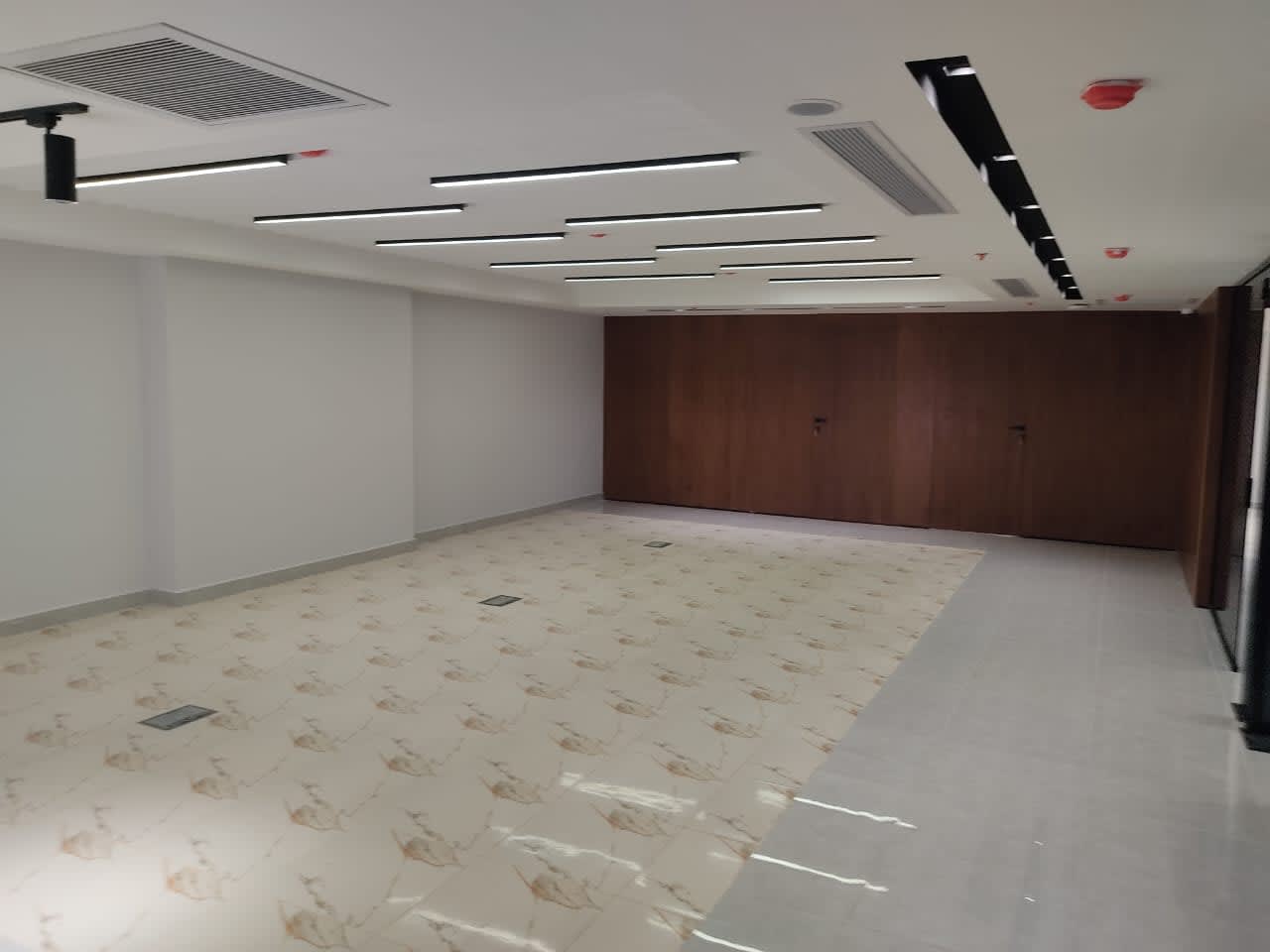 15 bedroom Office for rent in Ring Road
