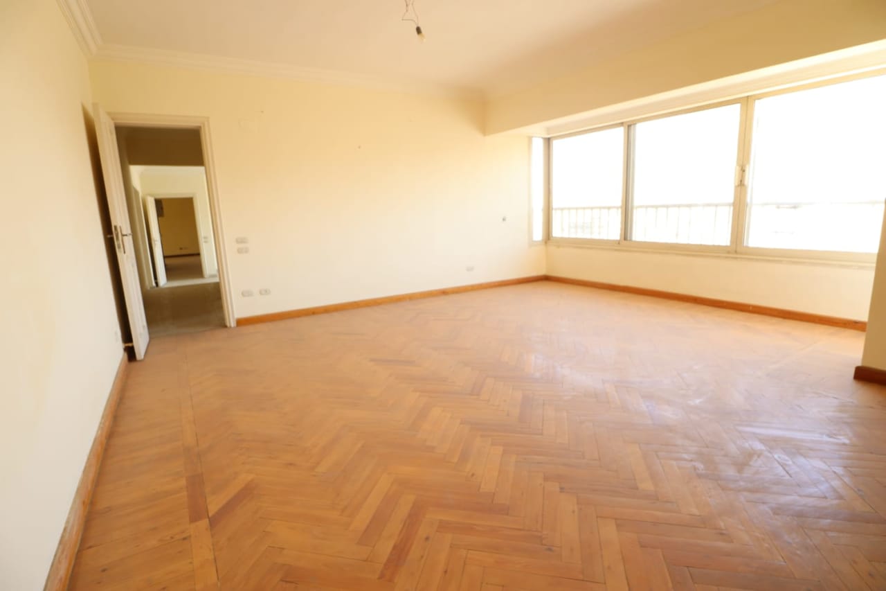4 bedroom Office for rent in Sarayat