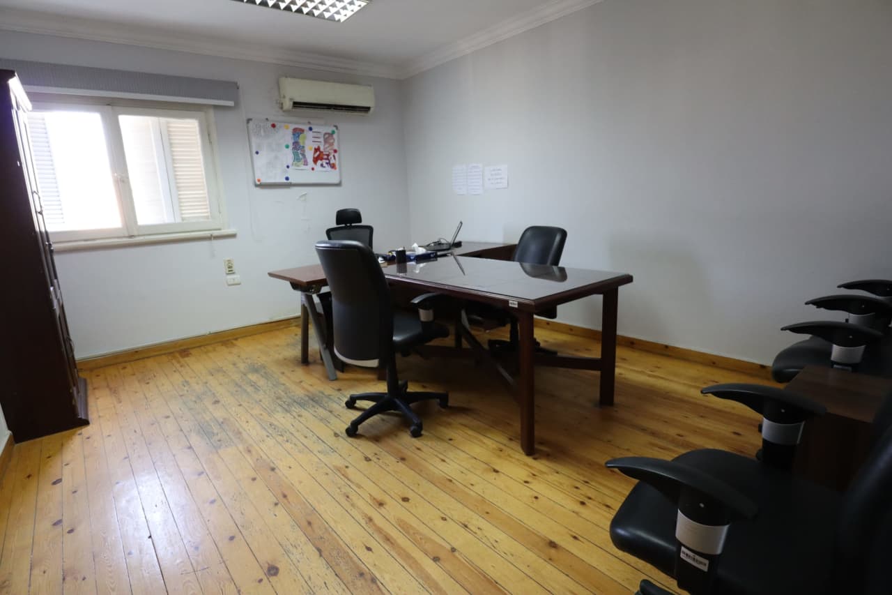 4 bedroom Office for rent in Sarayat , Maadi - Image 3