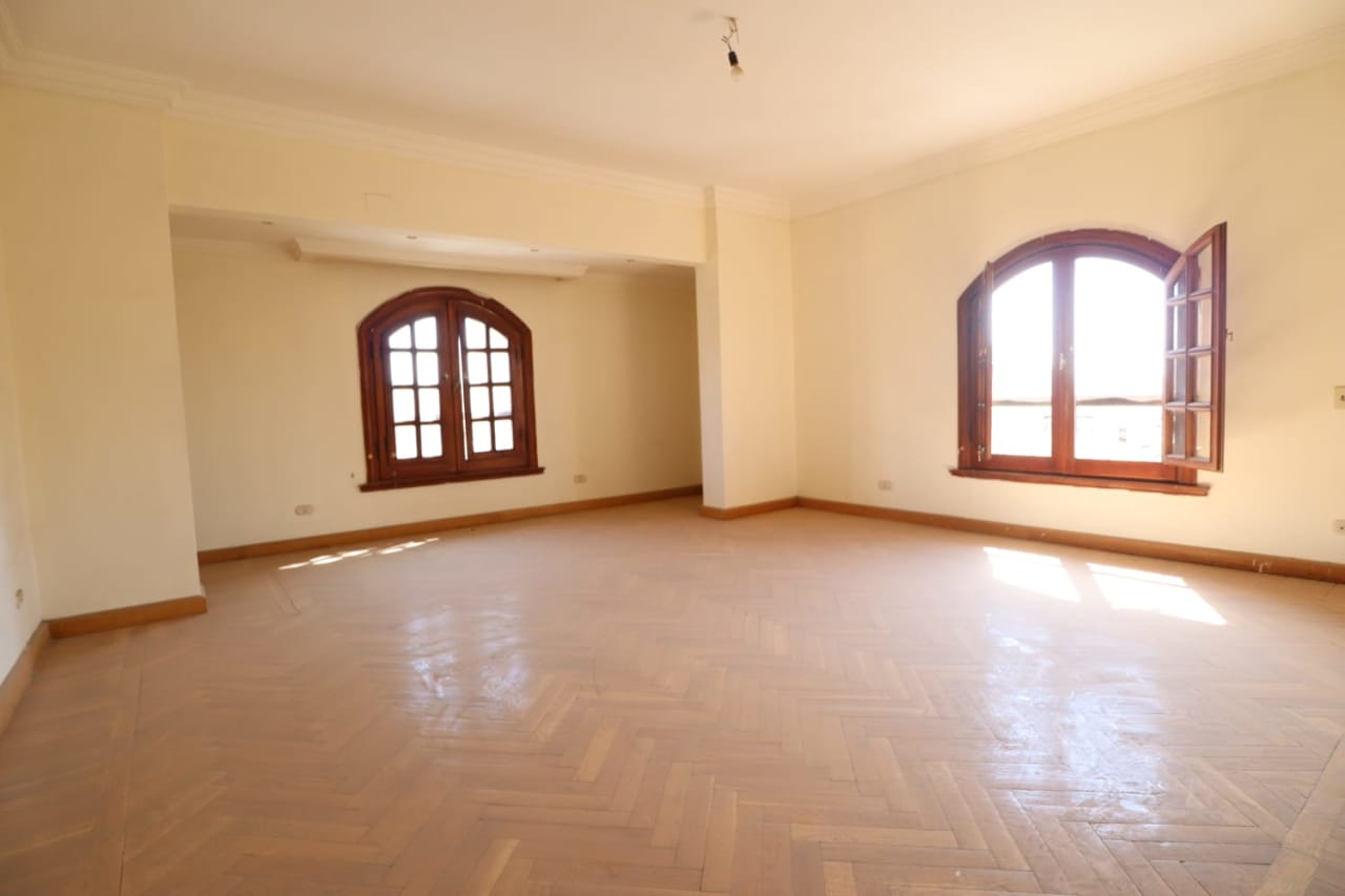 4 bedroom Office for rent in Sarayat , Maadi - Image 6