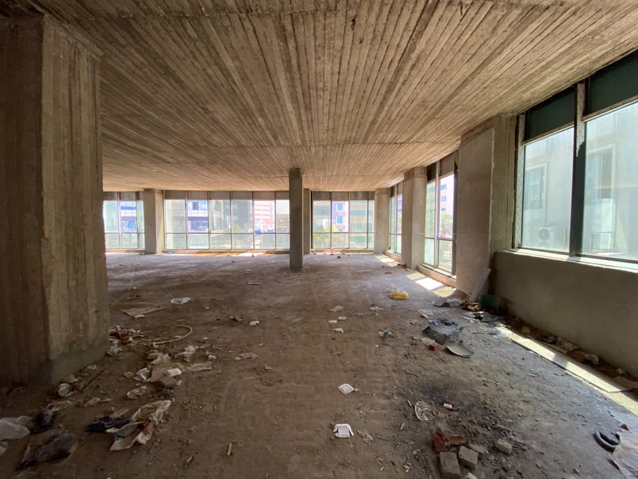 Building for rent in New Cairo , Cairo - Image 3