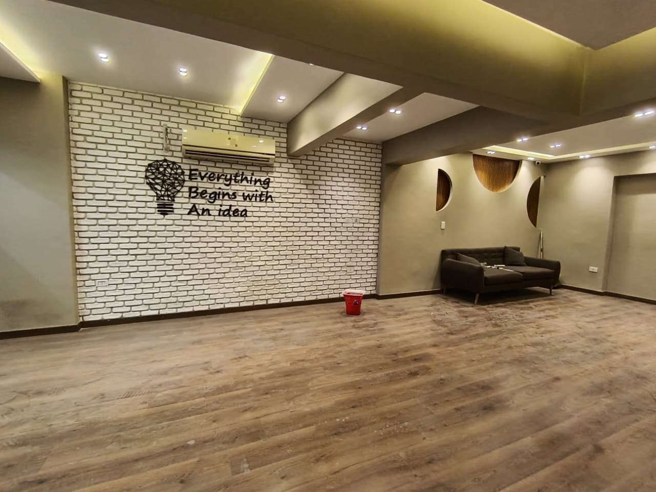 8 bedroom Office for rent in New Maadi