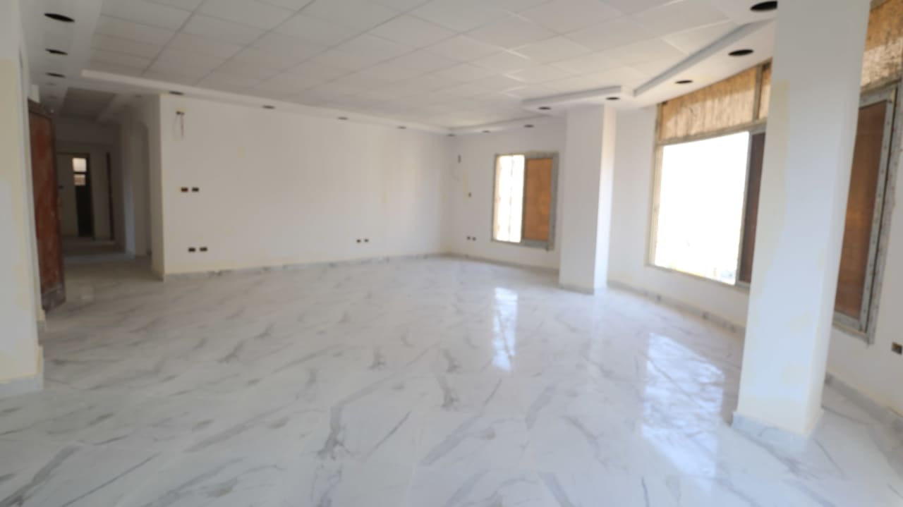 3 bedroom Office for rent in New Maadi , New Maadi - Image 10