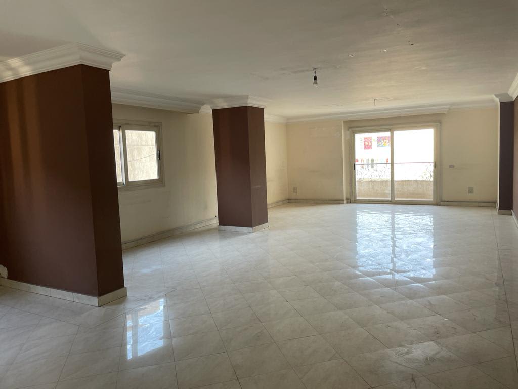 3 bedroom Office for rent in New Maadi , Cairo - Image 2